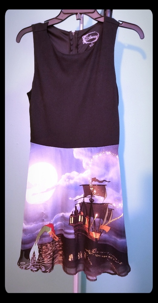 Hot Topic Disney Little Dermaid dress M